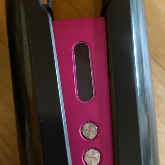 Dyson Corrale Hair Straightener in Black and Magenta with box from Sephora - Picture 3 of 9